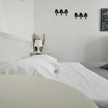 Apartament Abbondio 11 Como